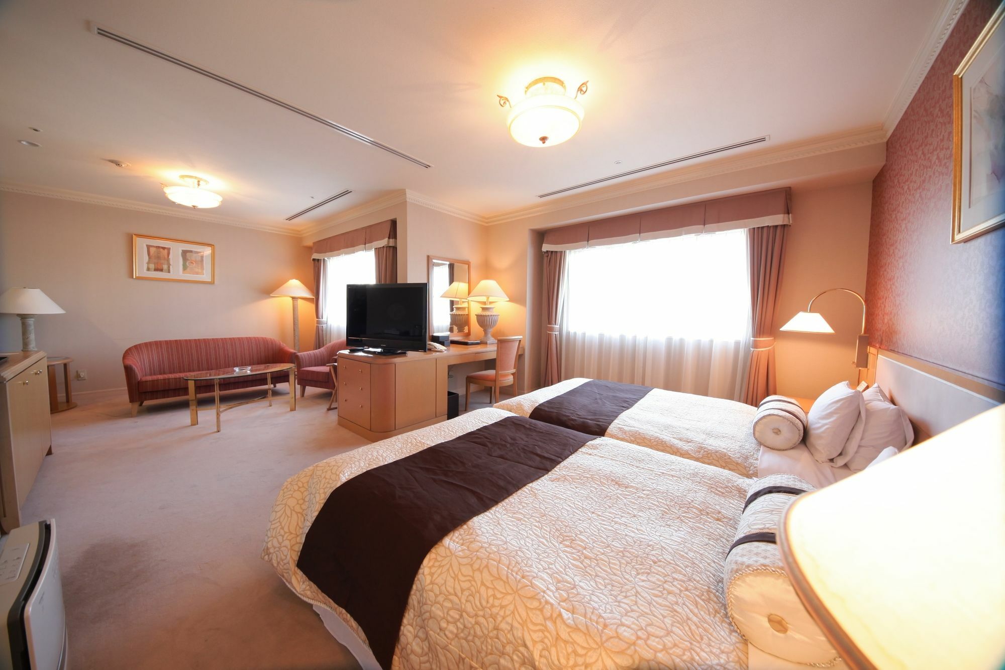 Numazu River Side Hotel Zewnętrze zdjęcie
